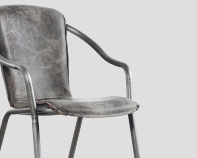 Jíldení židle Logorio, kovová konstrukce v kombinaci s pravou kůží - Donate